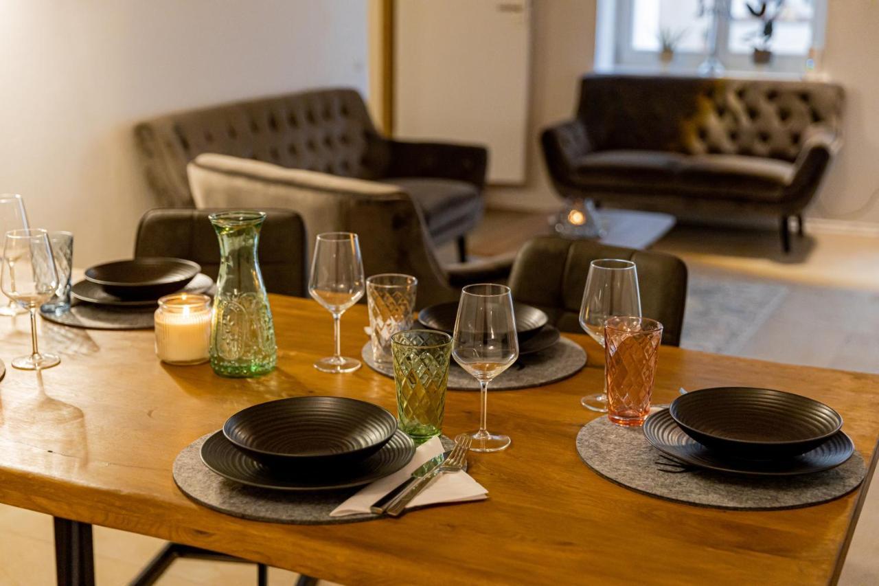 Servus Apartments Old Town Premium Pasov Exteriér fotografie